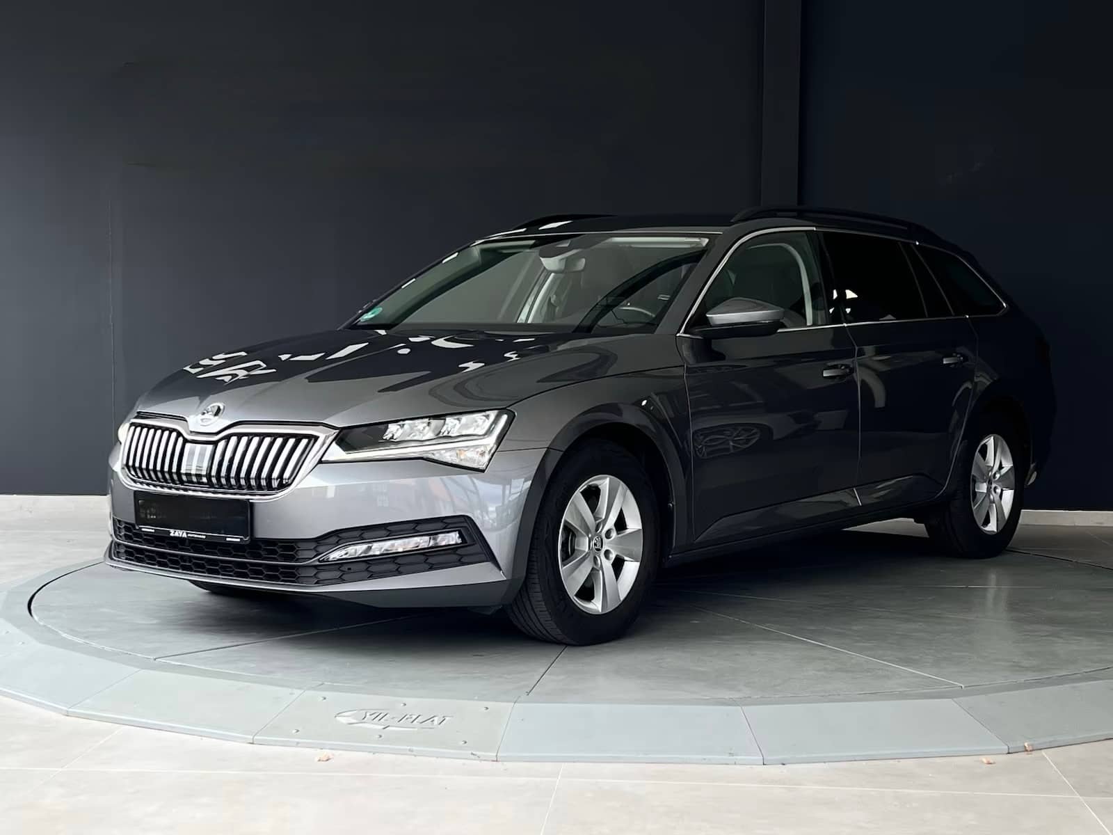 Skoda Superb 2.0 TDI Ambition*DSG*